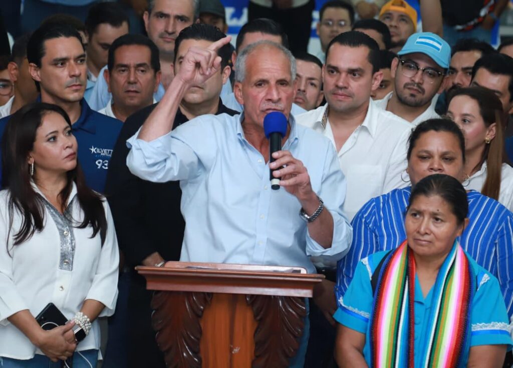 Partido Nacional declara alerta electoral tras difusión de audios supuestamente falsos