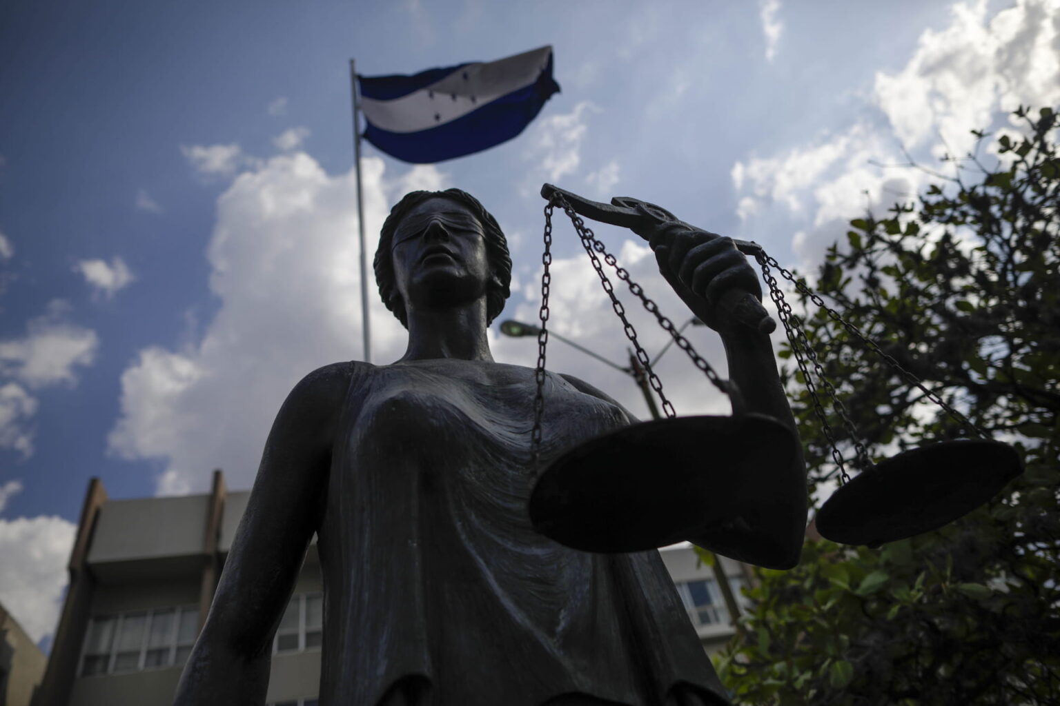 La CSJ desmiente rumores sobre nueva orden de extradición contra político liberal