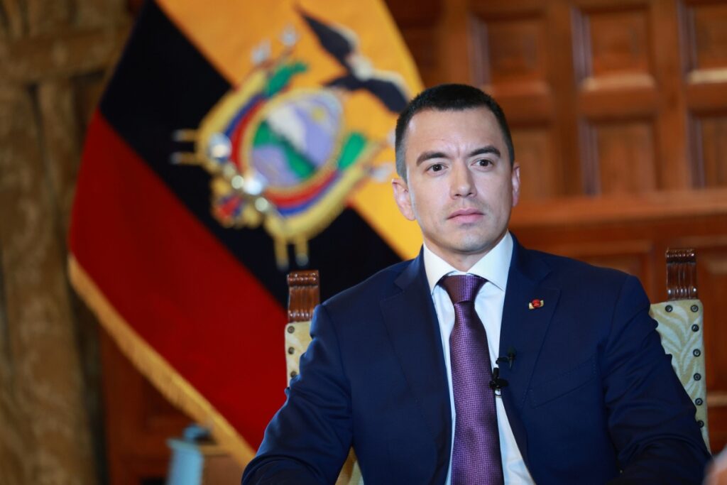 Ministra de Ecuador denunció intento de asesinato contra el presidente Noboa durante protestas