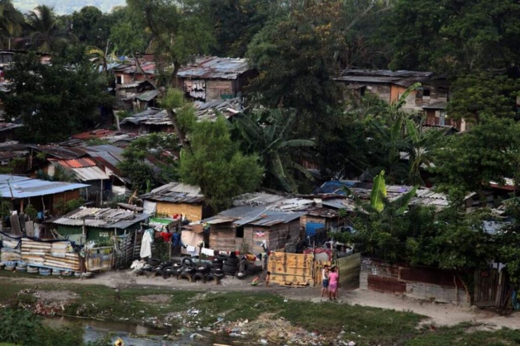 INE reporta fuerte reducción de pobreza en Honduras