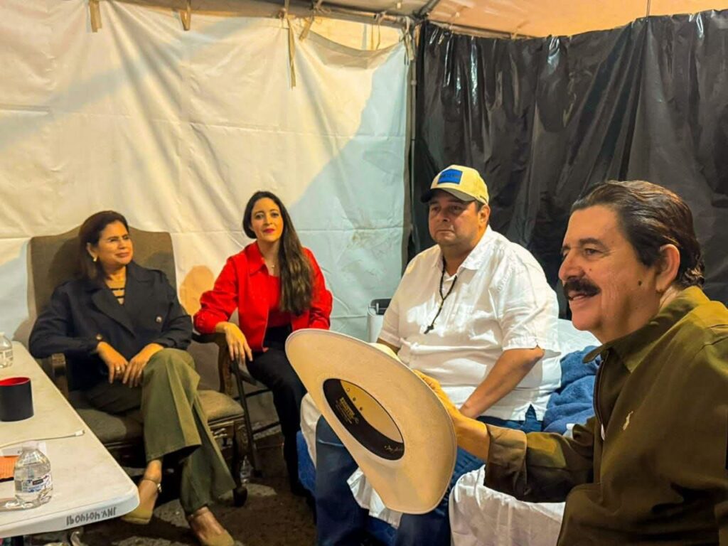 Jorge Aldana fue respaldado por el expresidente Zelaya y Rixi Moncada