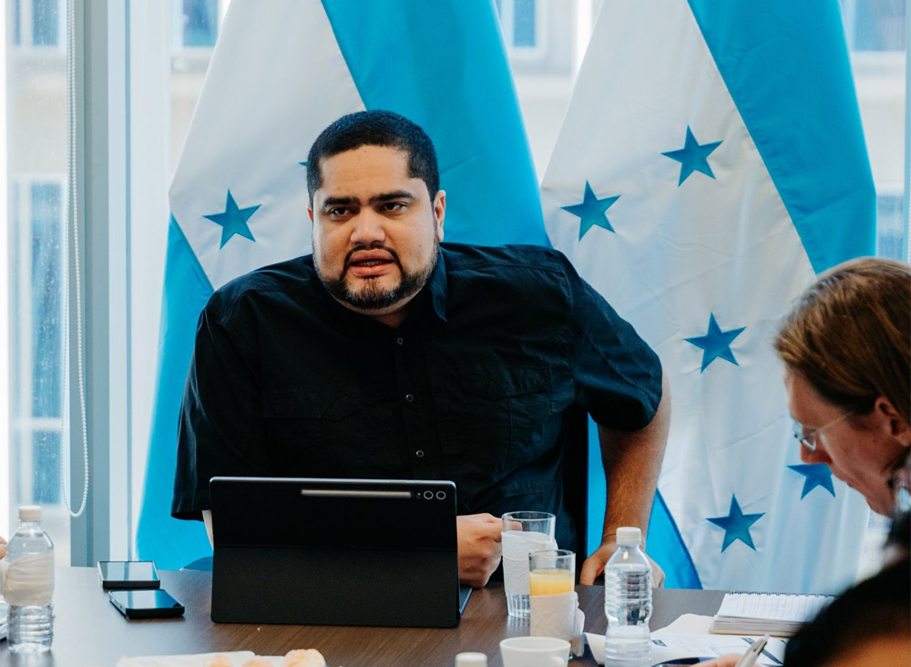 Ex ministro de Sedesol: «Salvaste tu pellejo político, pero la justicia tendrás que enfrentarla, Isis Cuéllar»